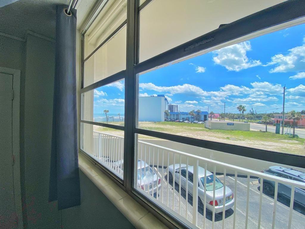 Sea Dip Resort Studios! Daytona Beach Exterior foto